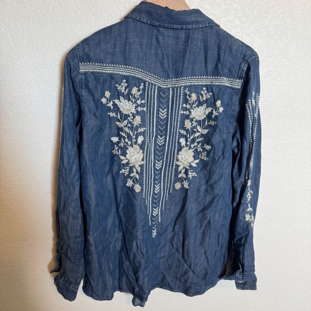 Boho Western Floral Embroidered Driftwood Tencel Button Down Shirt Medium Blue - Picture 2 of 4